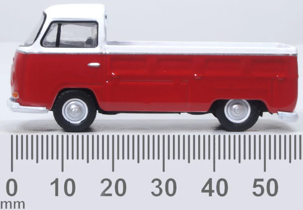 76VW033 VW Bay Window Pick Up Poppy Red/White - Image 6