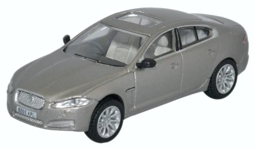 76XF007 Jaguar XF Ammonite Grey