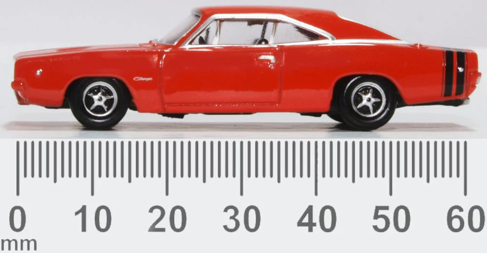 Dodge Charger 1968 Bright Red 1:87 - Image 6