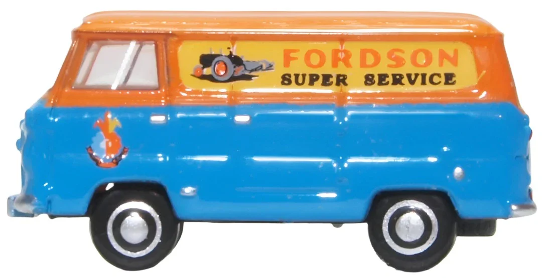 NFDE011 Ford 400E Van Fordson Tractors - Image 3
