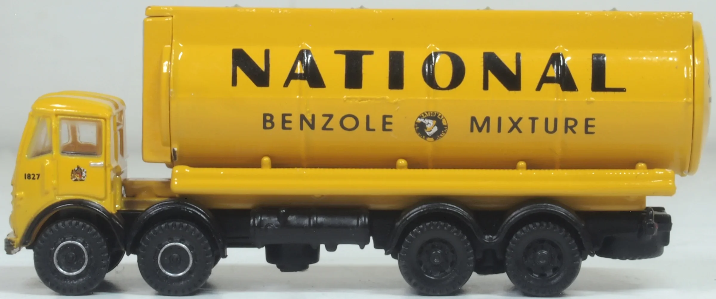 NFG015 Foden FG Cylindrical Tanker National Benzole - Image 2