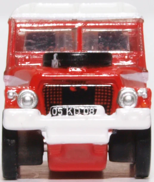 Land Rover Lightweight RAF Red Arrows - Image 2