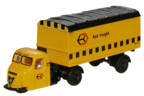 NRAB009 Scammell Scarab Van Trailer Railfreight