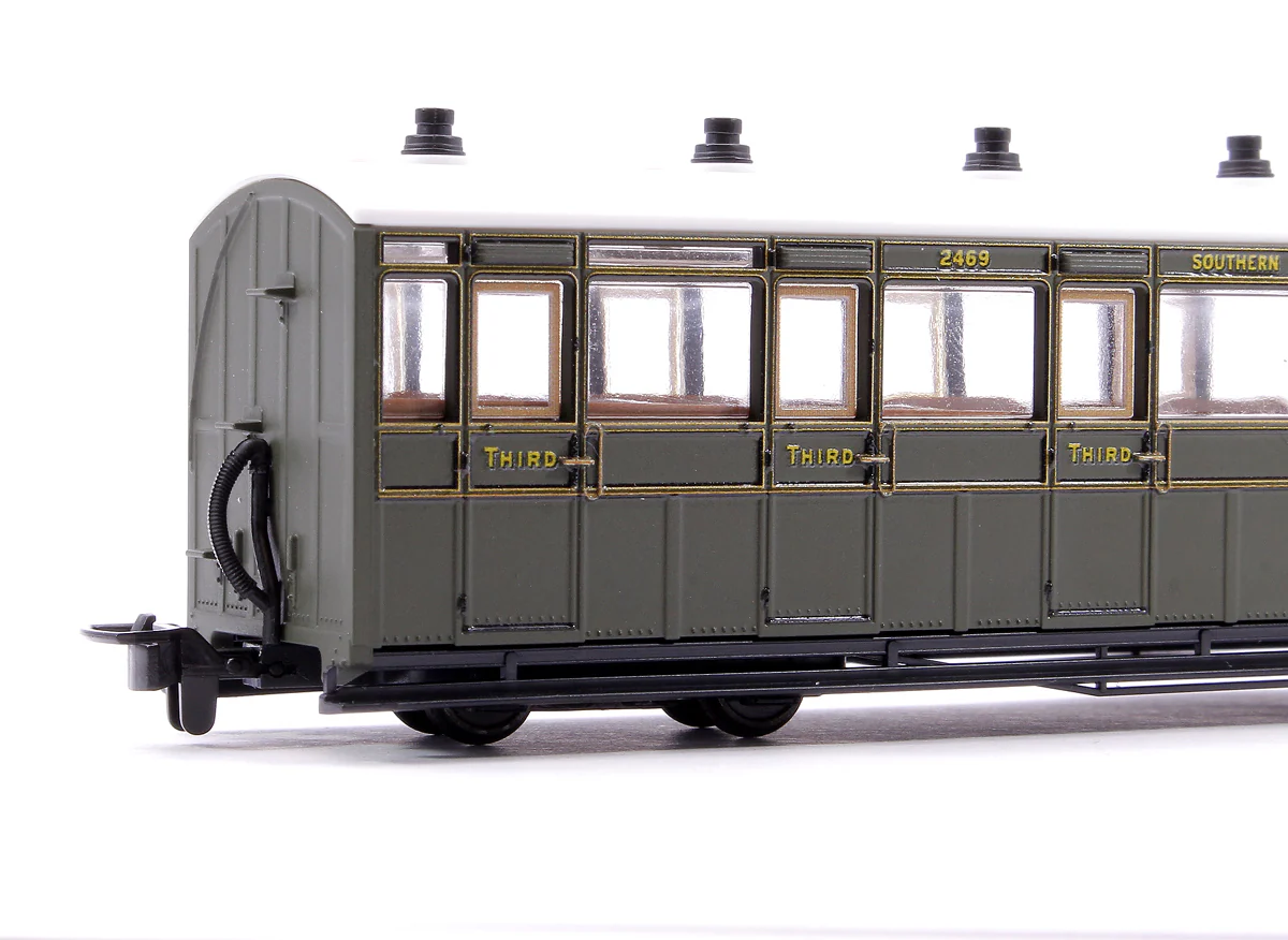 GR441A Lynton & Barnstaple All Third Coach Southern Railway No.2469 - Image 4