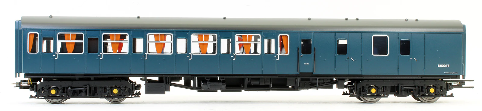 Pre-Owned R2946 BR 4 VEP Class 423 EMU - Image 3