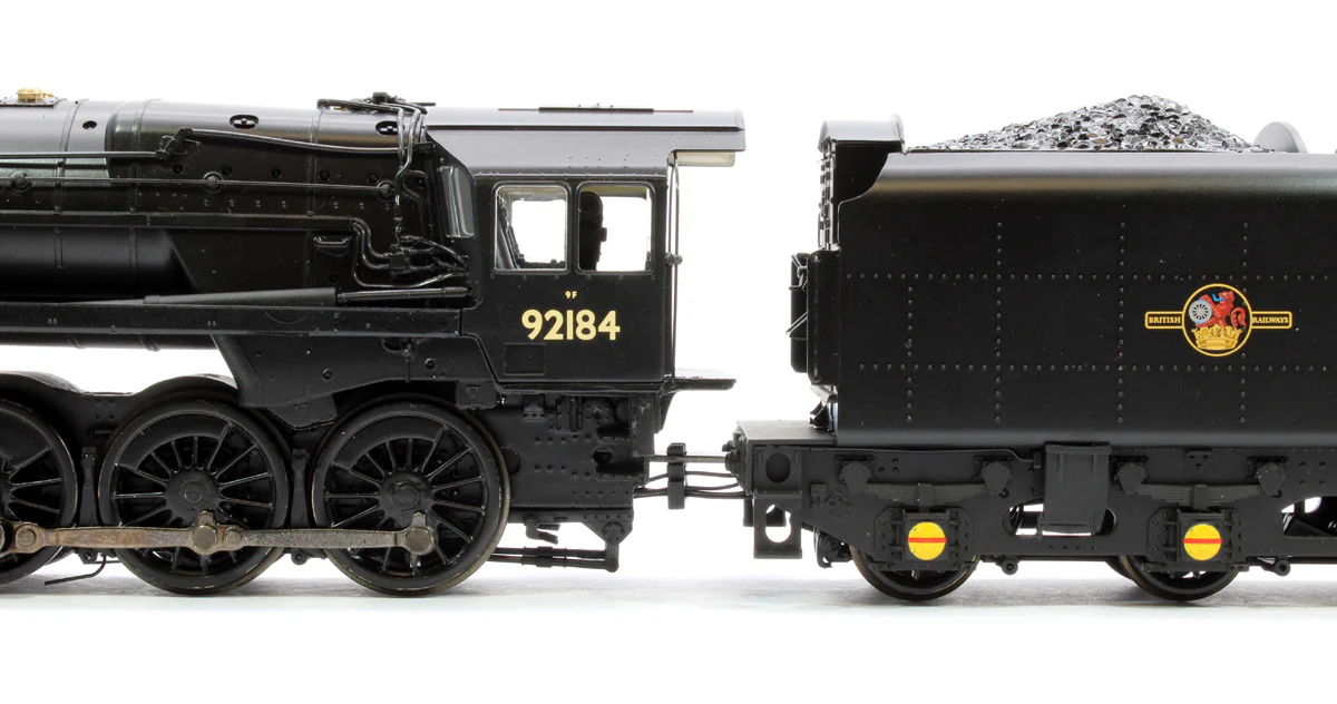 Pre-Owned 32-859B BR Standard 9F with BR1F Tender 92184 BR Black Late Crest Steam Locomotive - Image 7