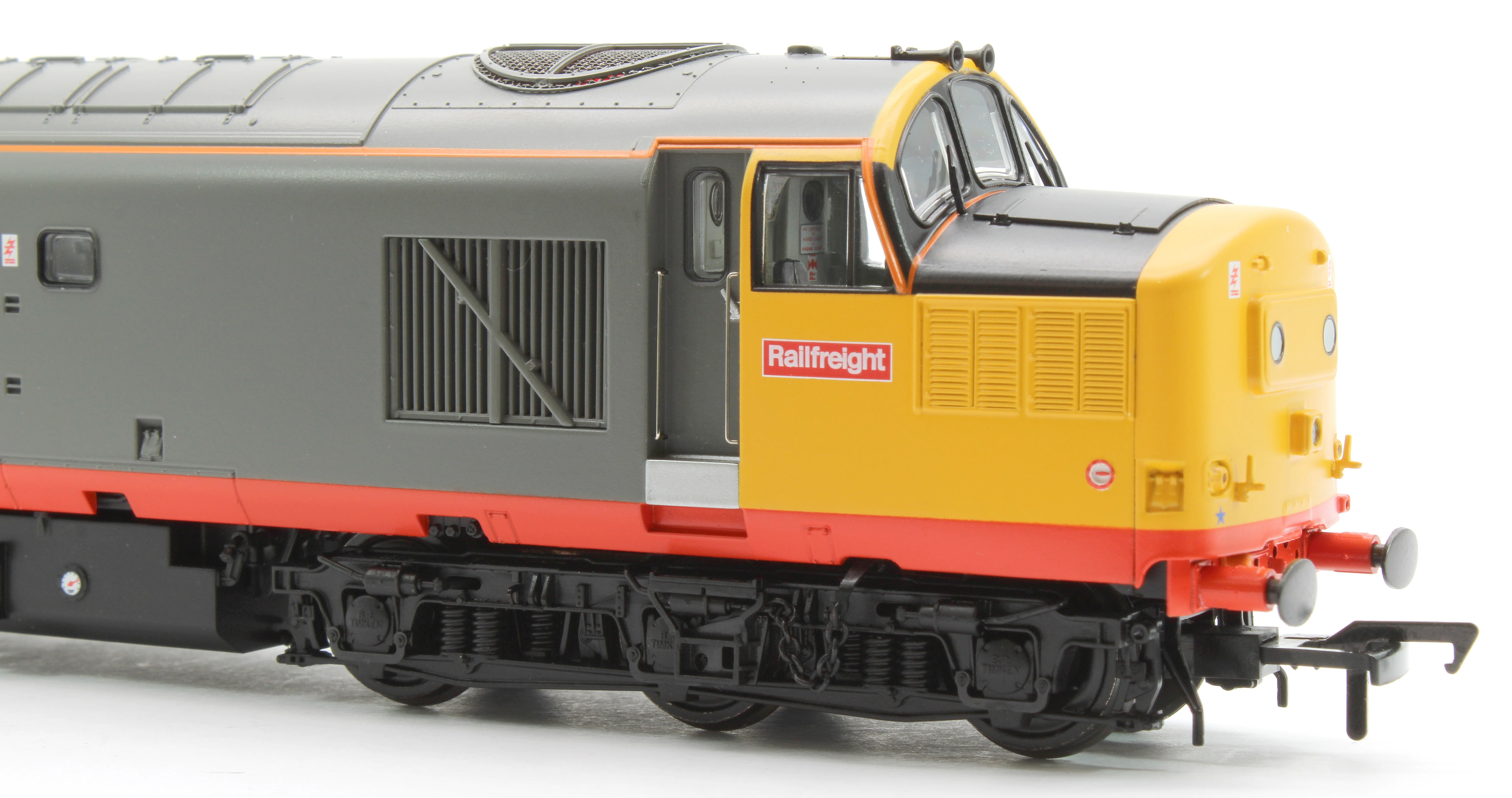 Pre-Owned 35-305SFX Class 37/0 Centre Headcode 37371 BR Railfeight (Red Stripe) Diesel Locomotive - DCC Sound Deluxe - Image 7