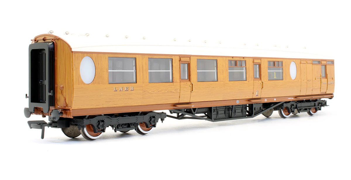 Pre-Owned Thompson Composite Brake Coach LNER Teak '1146'