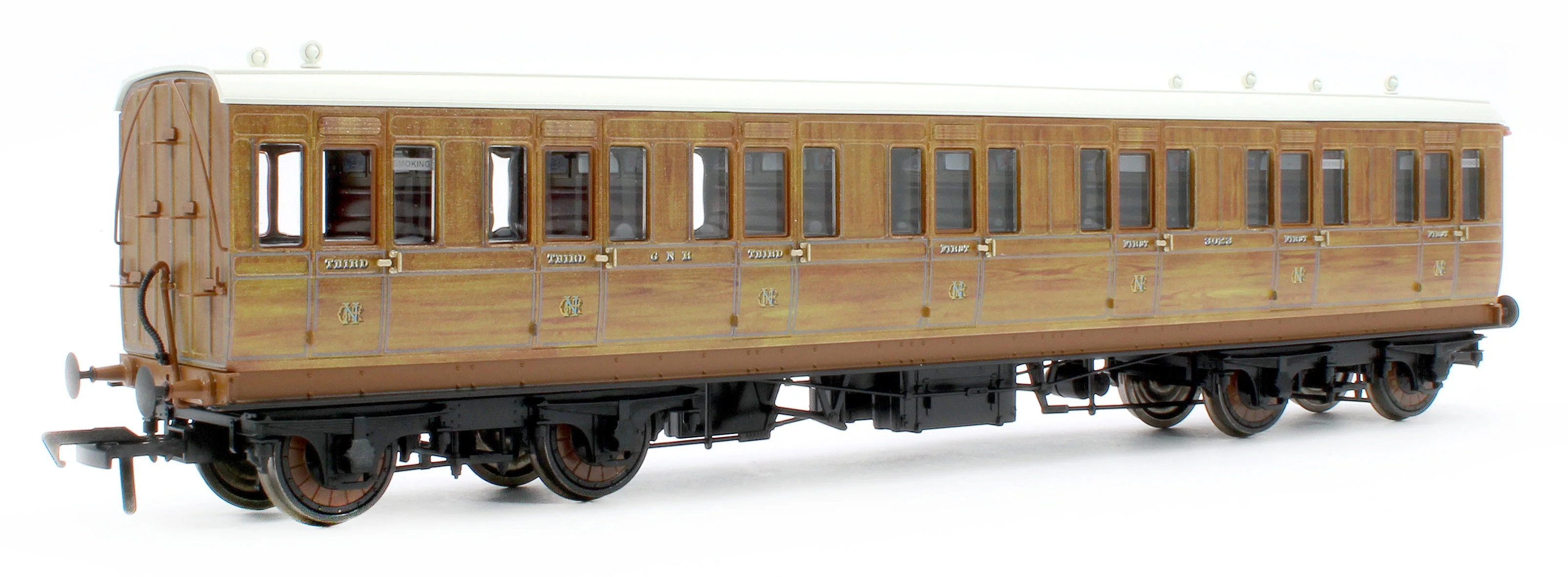 978021 48' GNR ‘Evolution’ Bogie Coach Non-Corridor Carriage No.3156, No.3067 & No.3923 3-Pack - Image 9