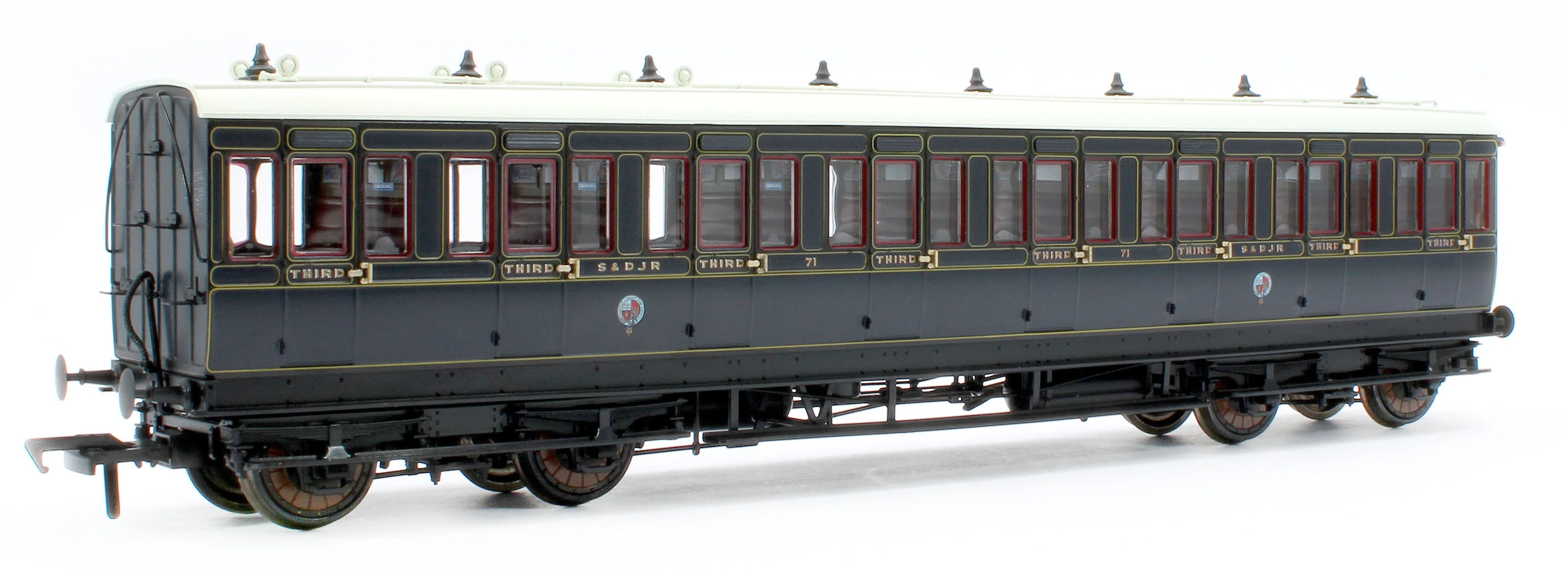 978025 48' SDJR ‘Evolution’ Bogie Coach Non-Corridor Carriage No.85, No.71 & No.15 3-Pack - Image 6