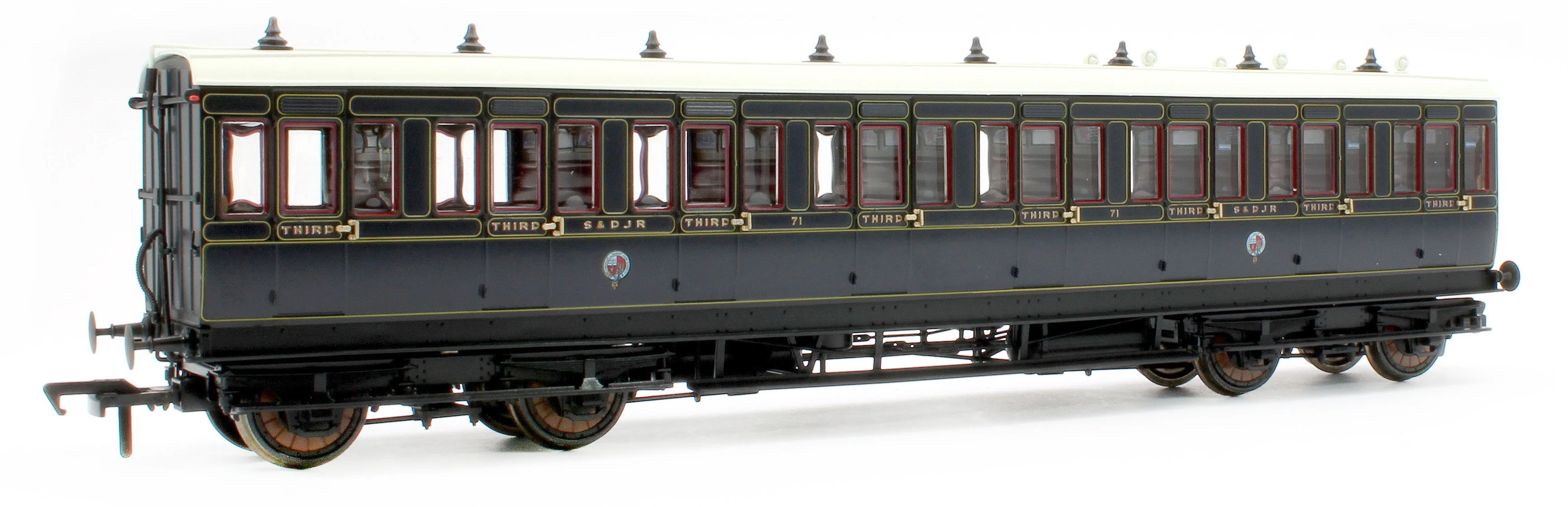 978025 48' SDJR ‘Evolution’ Bogie Coach Non-Corridor Carriage No.85, No.71 & No.15 3-Pack - Image 8