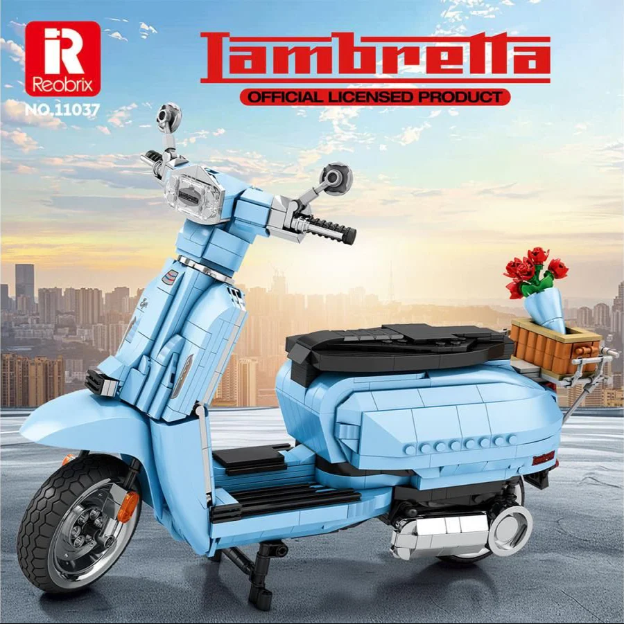 Lambretta Scooter Sky Blue 1169pc Construction Set - Image 6