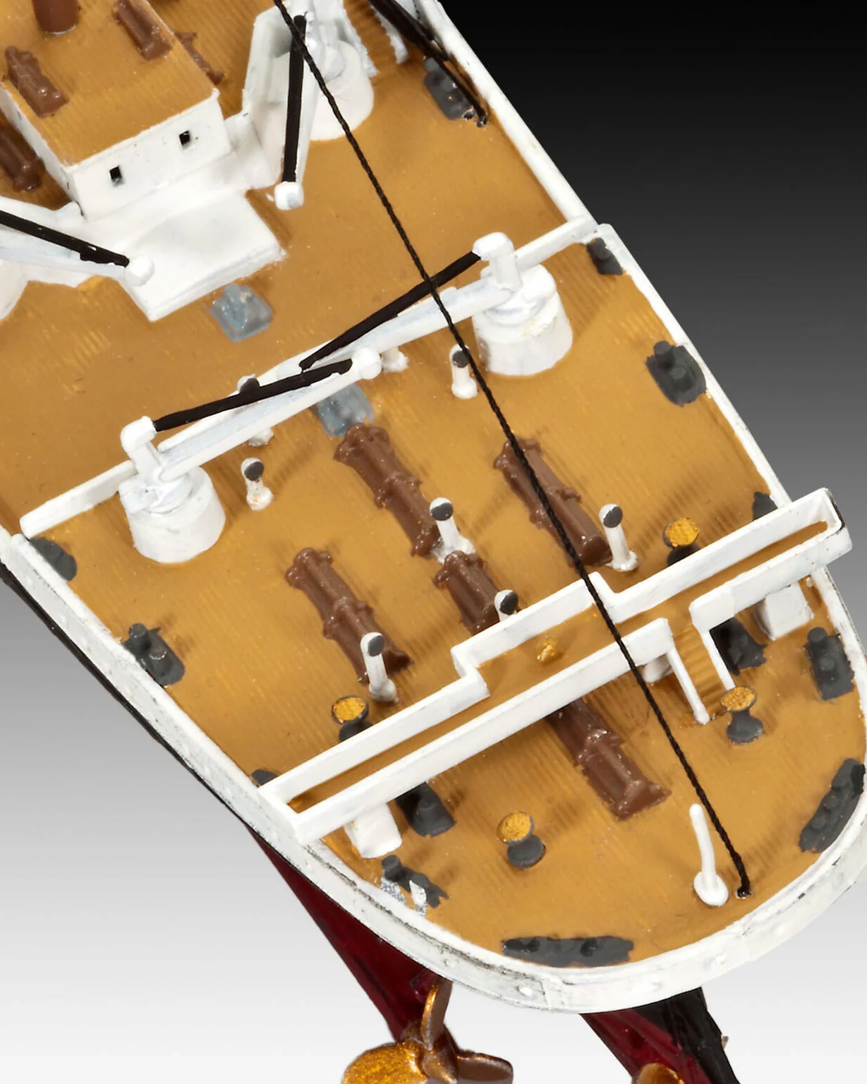 R.M.S. Titanic Model Kit - Image 5