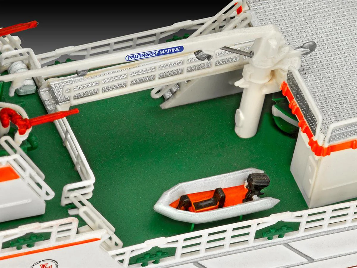 05812 Search & Rescue Vessel "Hermann Marwede" Model Kit - Image 4