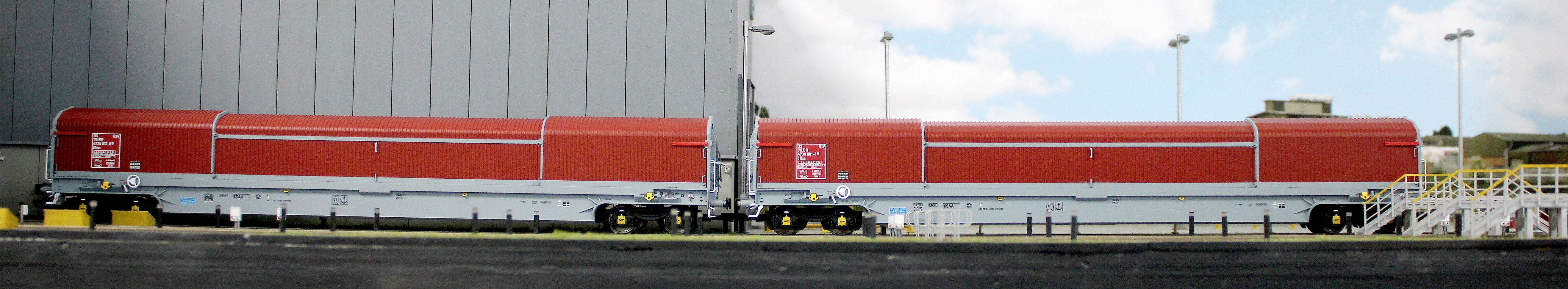 RT-OO-KSA-201D KSA ‘Rover Cube’ Wagons Original Maroon & Grey Livery No. 33 70 4739 063-4 and 075-8 - Twin Pack - Image 9