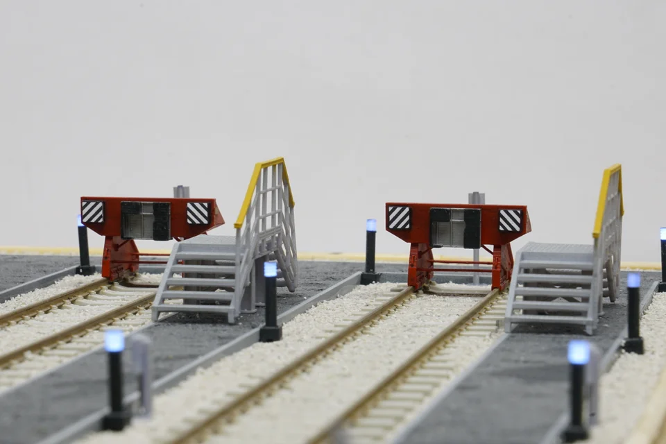 OO Gauge Rawie Buffer Stop V2 (Single Pack) - Unpainted Model Kit - Image 7