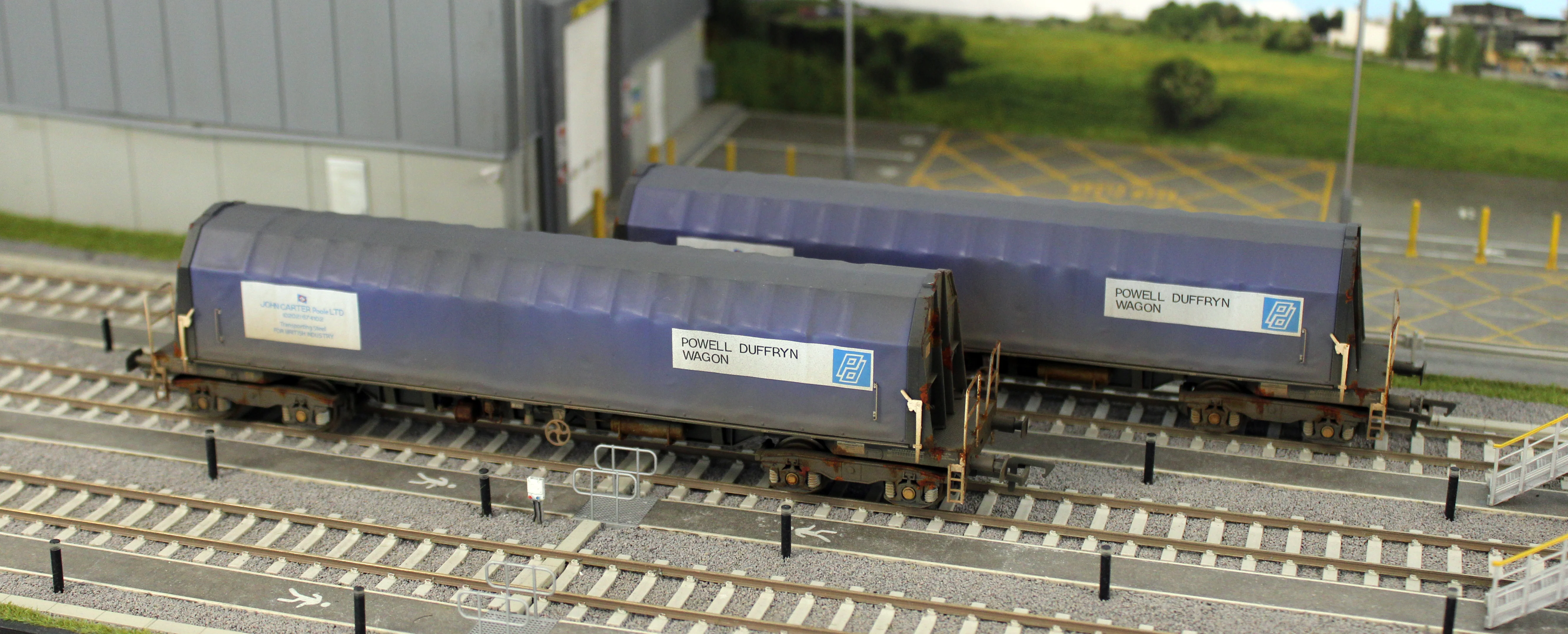 PXA01 DP(A)W Bespoke Weathered Set of 2 PXA Steel Coil Carrier PD Blue John Carter Poole Banner No.3025/3027 - Image 11