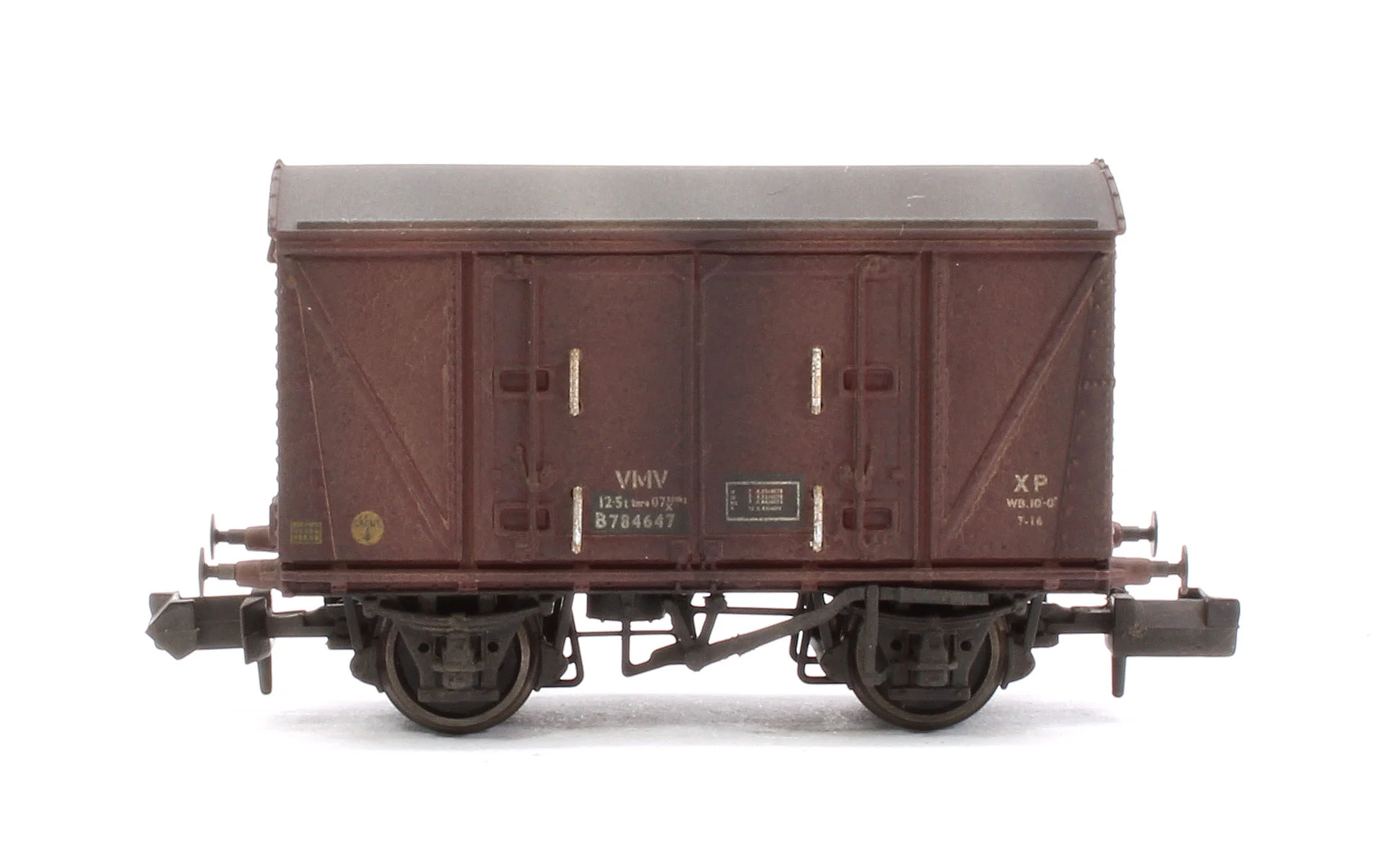 Custom Weathered Set of 3 BR 12T Vanwide Ventilated Vans, BR Freight Brown VMV XP - Image 8