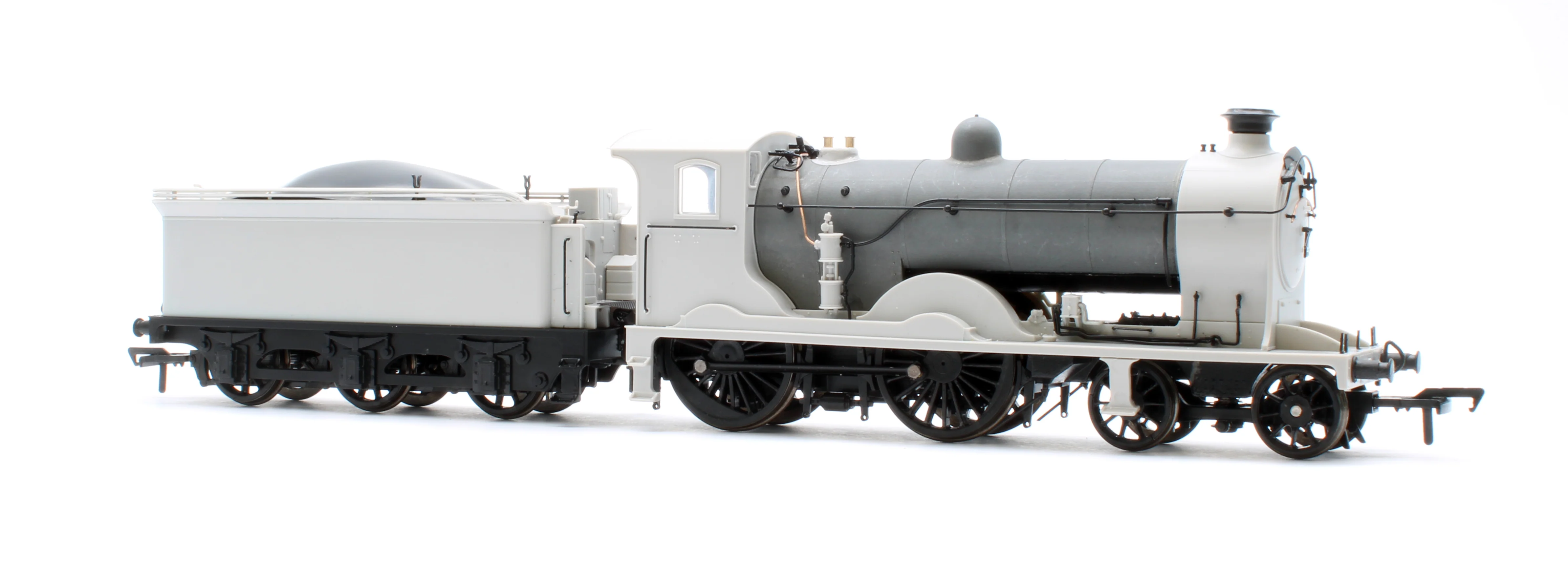 Class D34 ‘Glen’ 4-4-0 62467 “Glenfinnan” BR Lined Black Late Crest (1956-1960) Steam Locomotive - Image 2